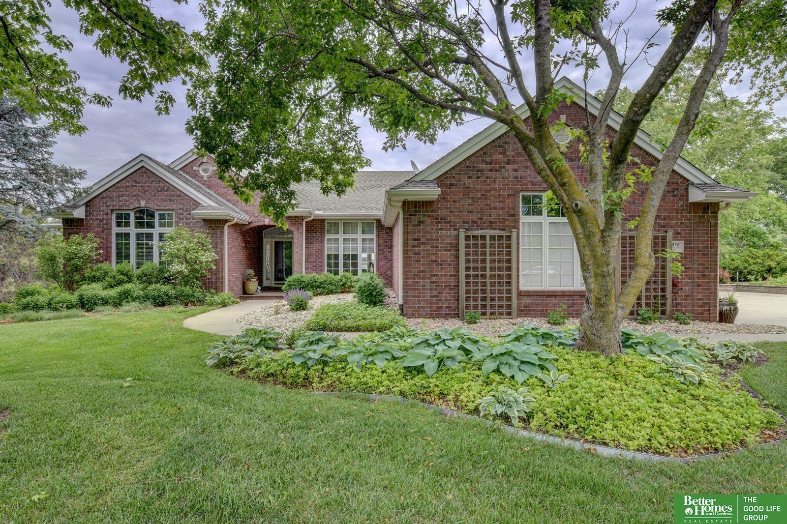 Property Photo:  5850 Country Squire Plaza  NE 68152 