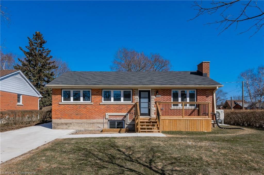 Photo de la propriété: 178 Fairfield Avenue B ON N2H 6C5