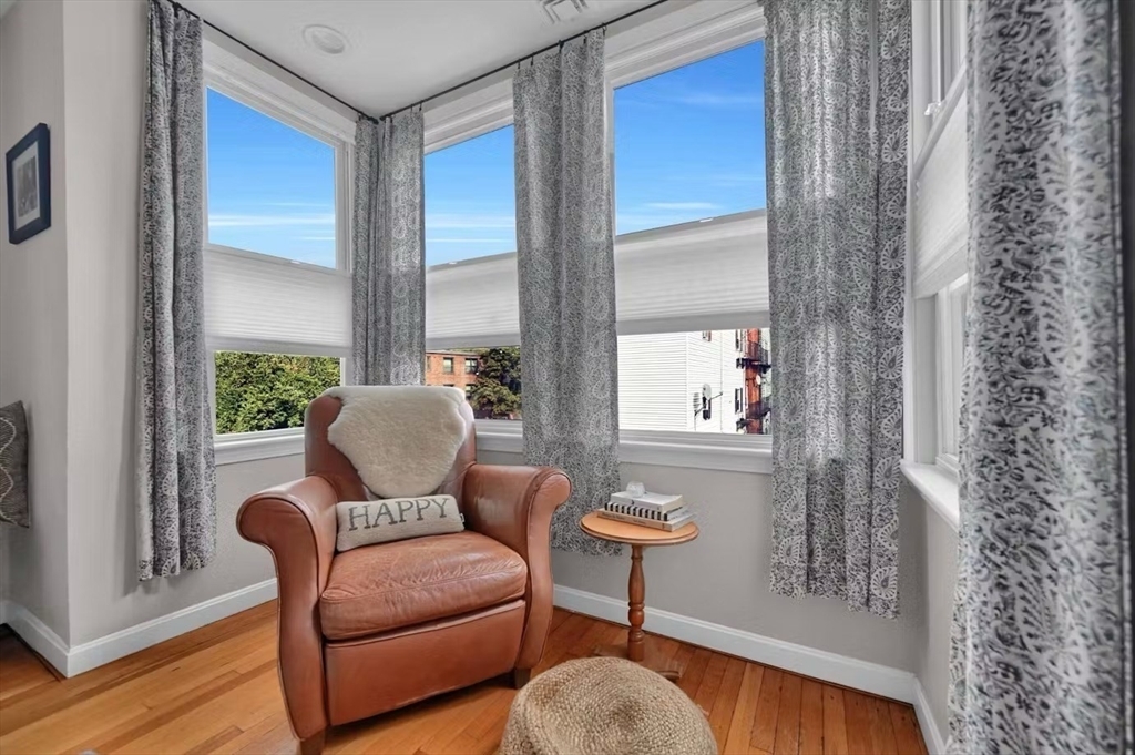 Property Photo:  28 Monument St 2  MA 02129 