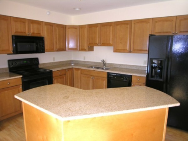 Property Photo: 4 Abbott Lane 4 MA 01742