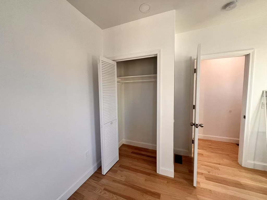 Property Photo: 18 Autumn St 1 MA 02145