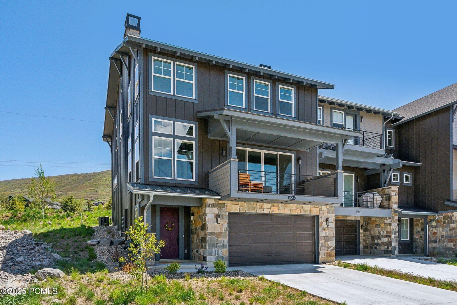 Property Photo: 12756 N Belaview Way UT 84036