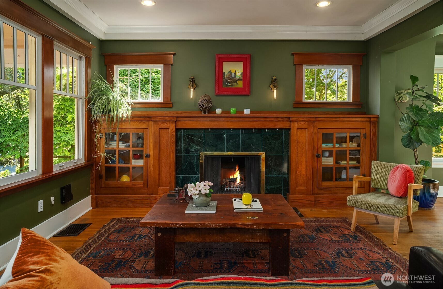 Property Photo: 2302 N 46th Street WA 98103
