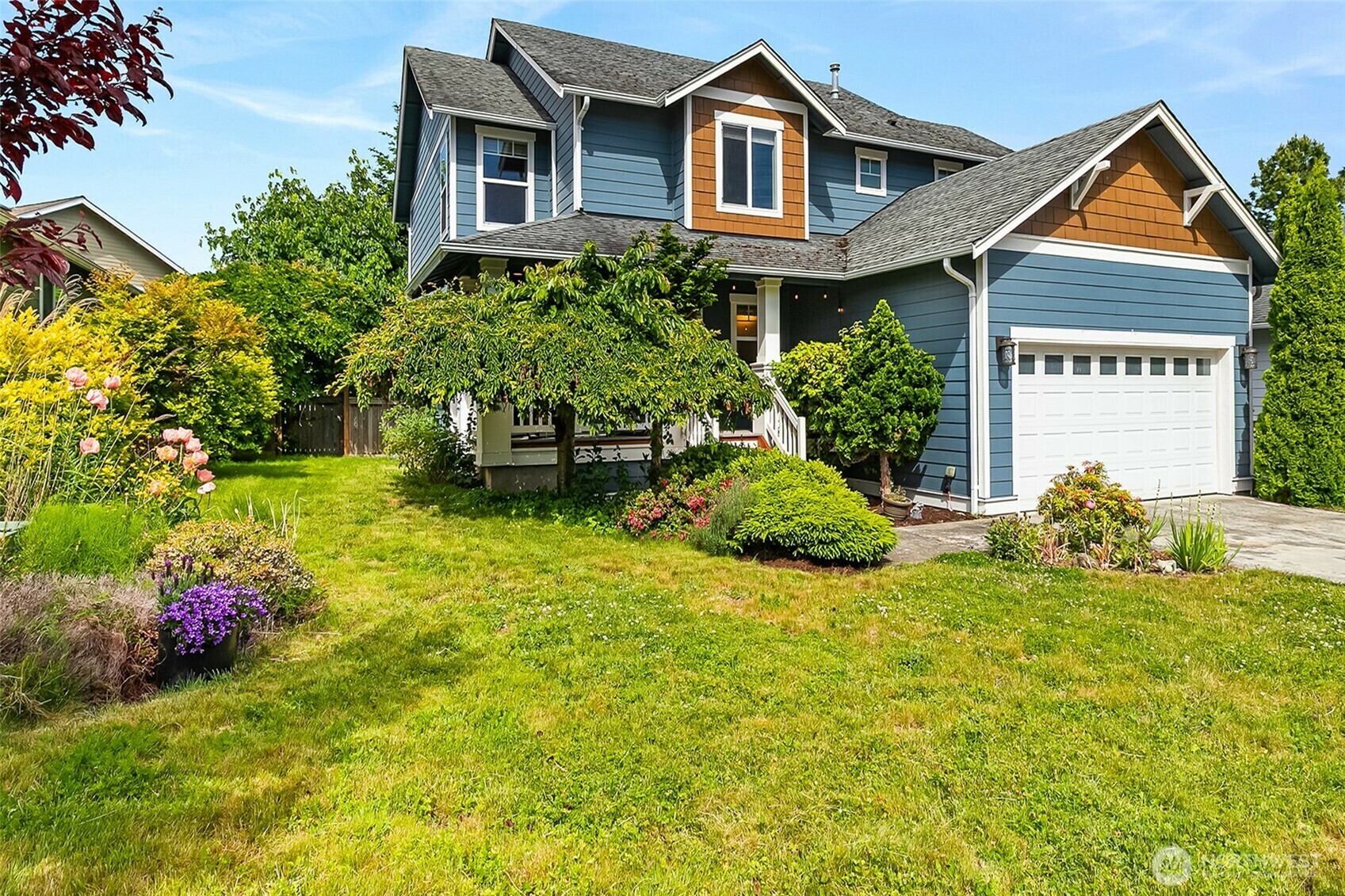 Property Photo:  4155  Aurora Loop  WA 98226 