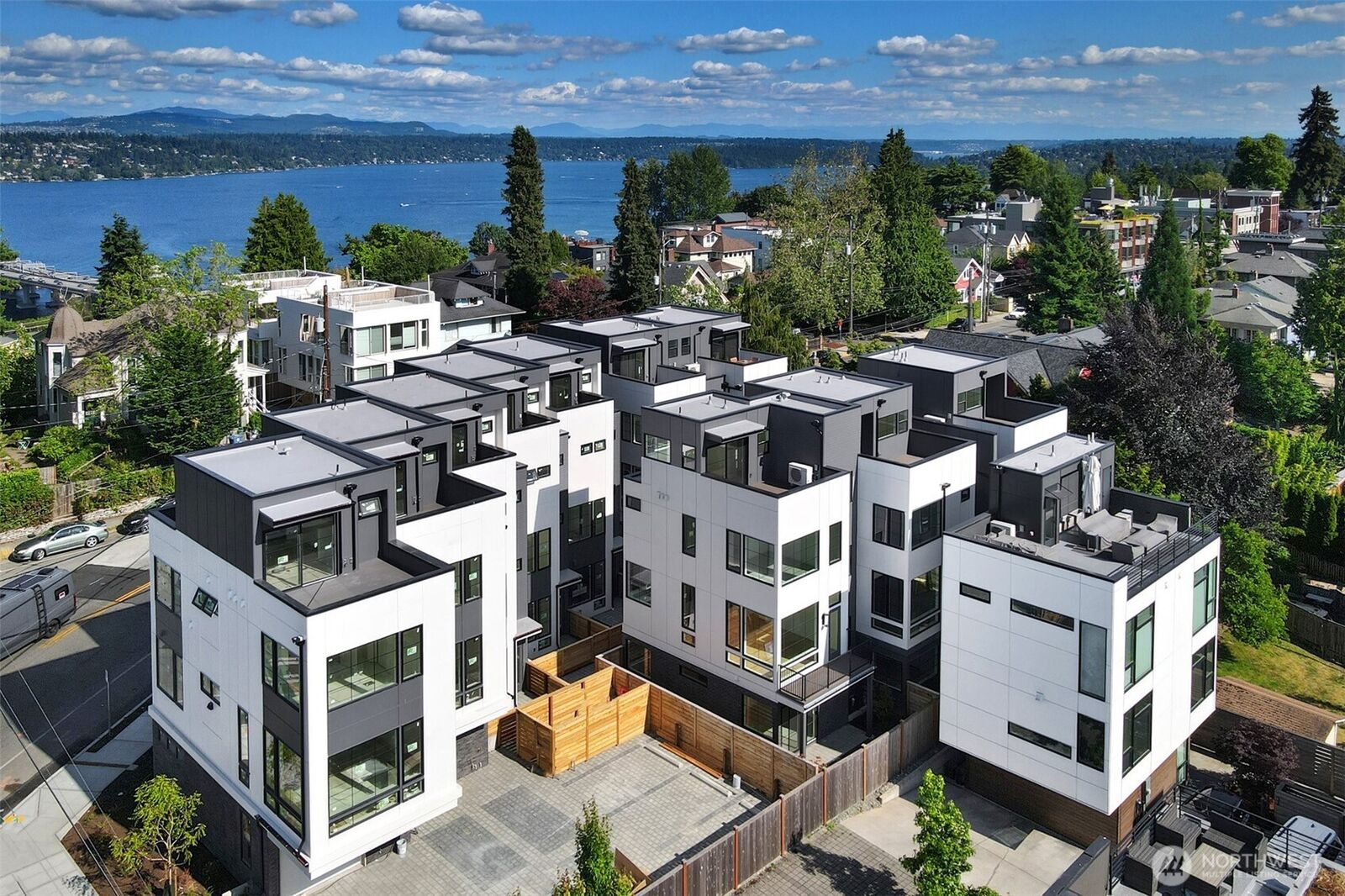 Property Photo:  1307  31st Avenue S  WA 98144 