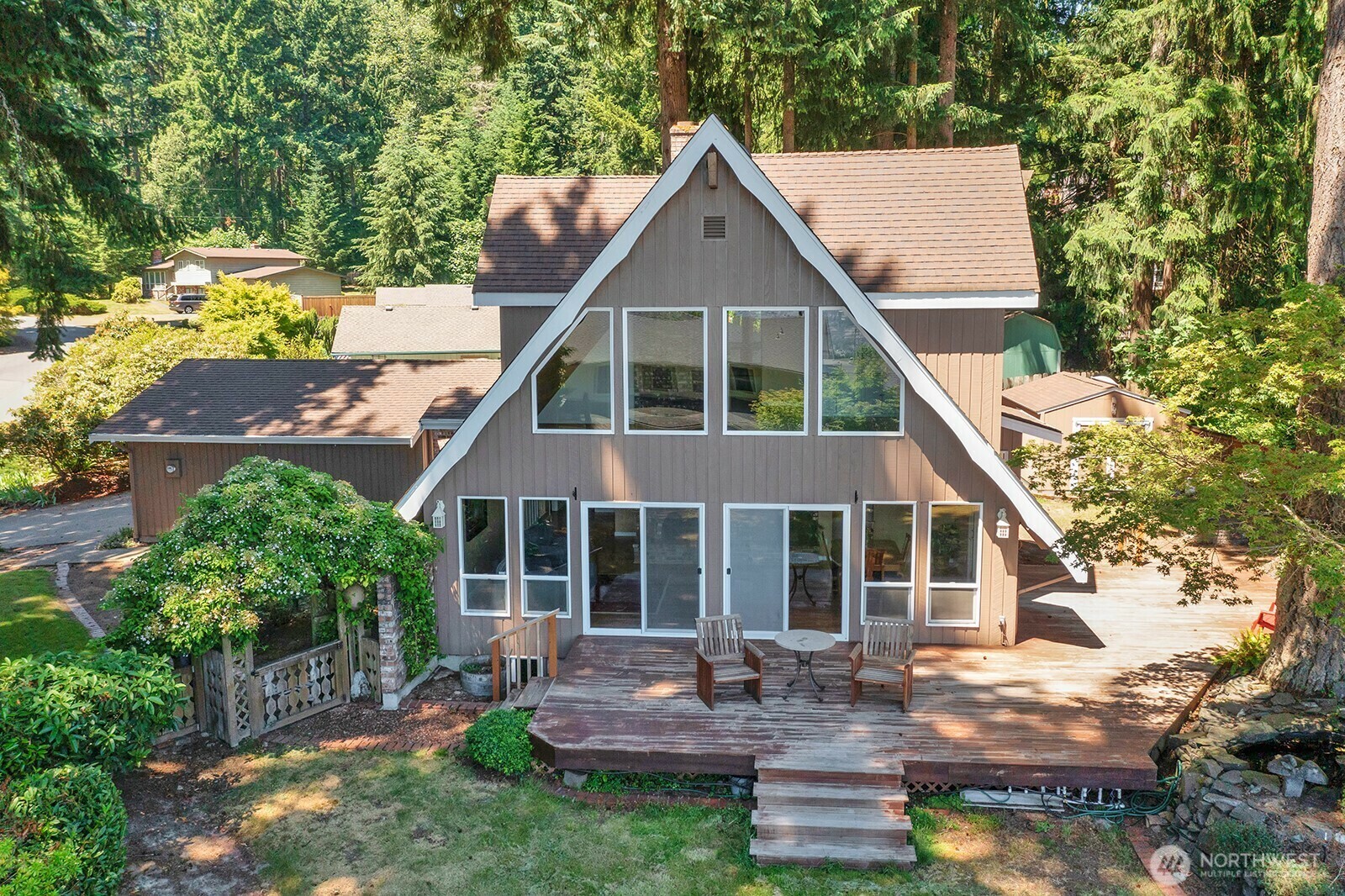 Property Photo: 14219 Bath Road E WA 98374
