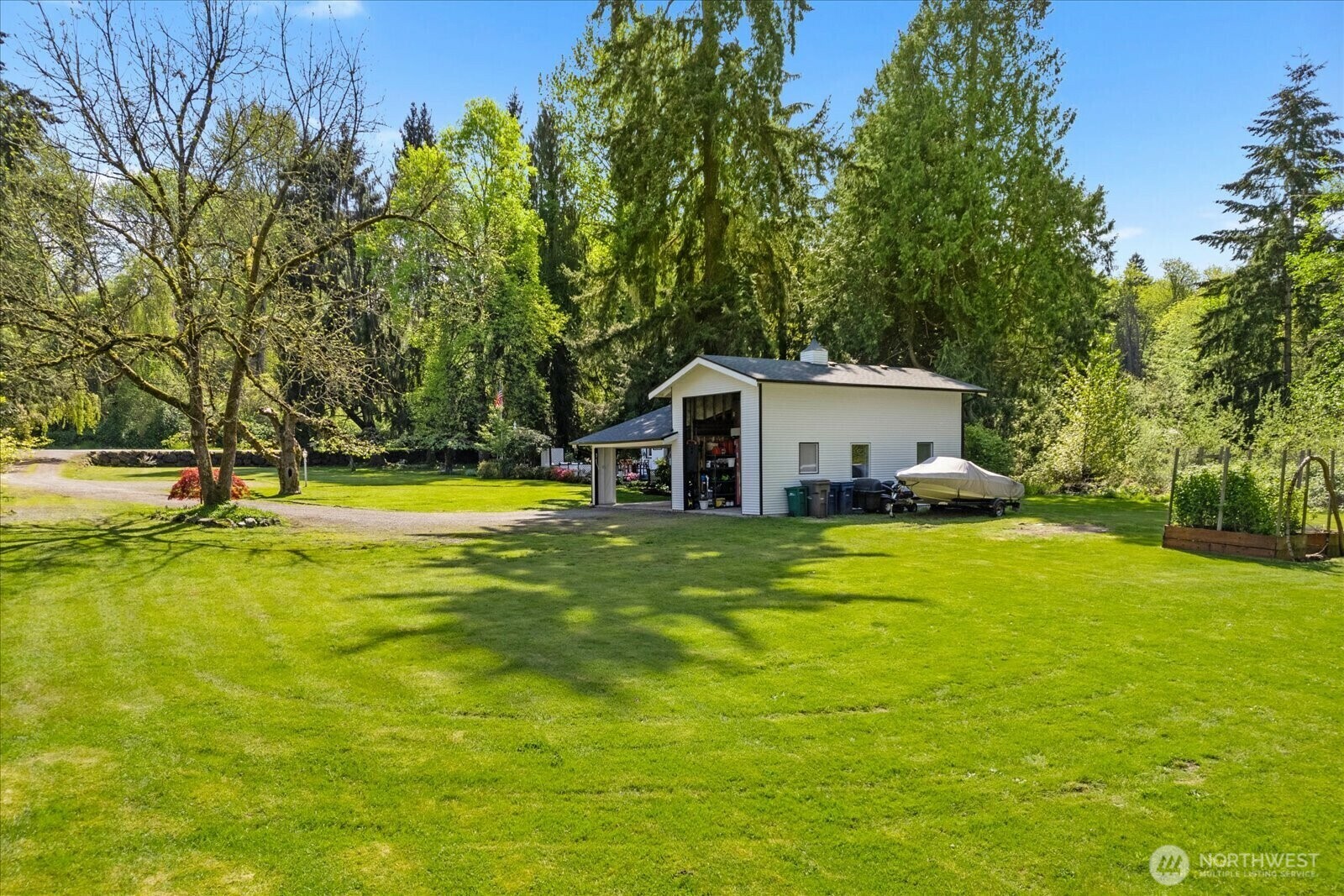 Property Photo: 10454 Forbes Creek Drive WA 98033