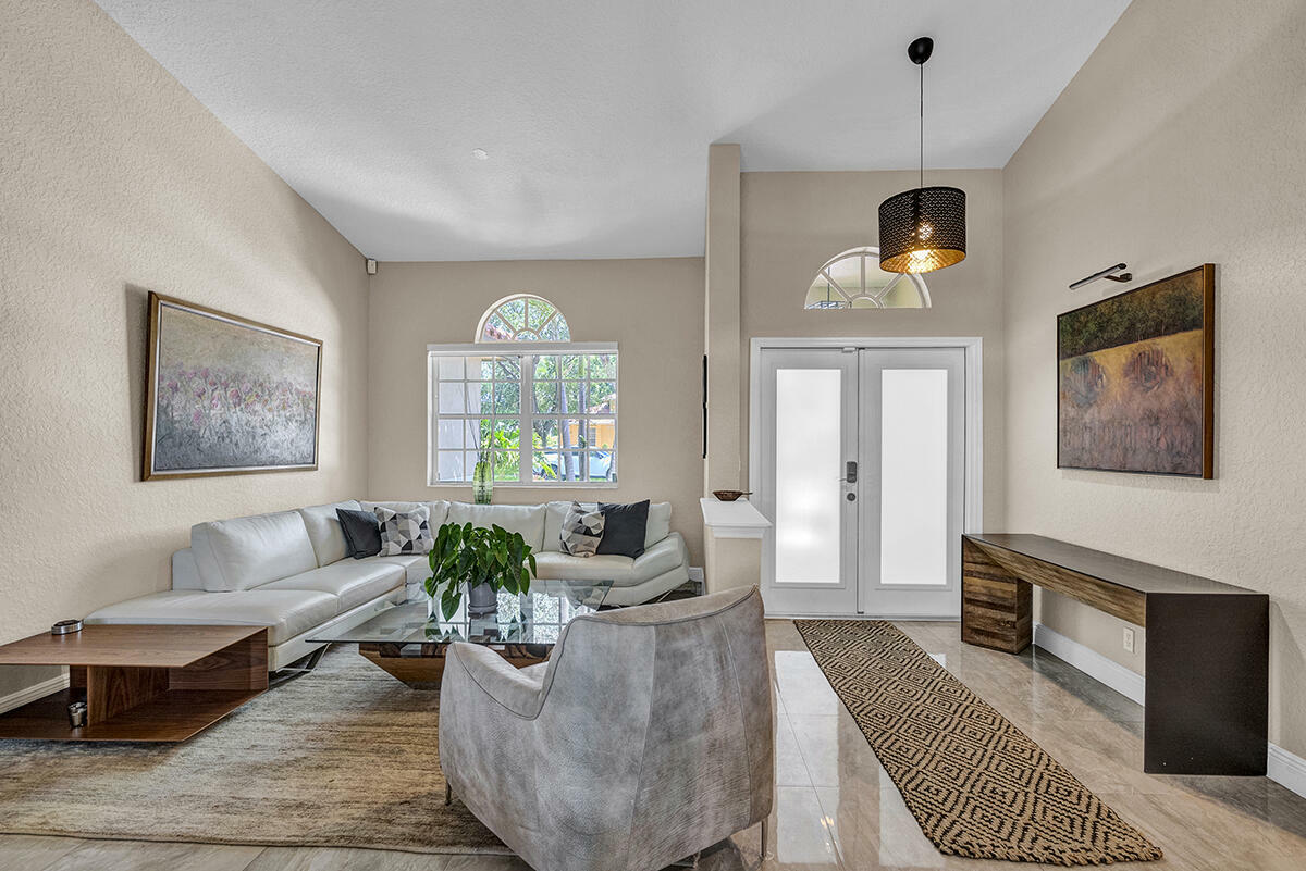 Property Photo: 4140 NW 58th Street FL 33073