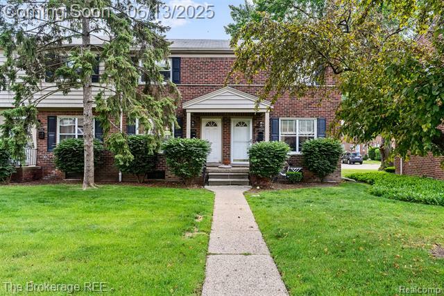 3344 Coolidge Highway  Royal Oak MI 48073 photo