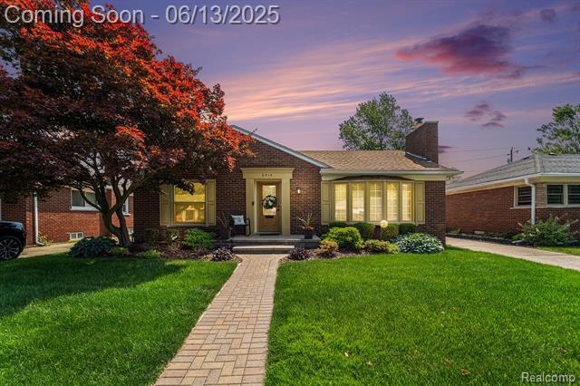 Property Photo: 8914 Mercedes MI 48239