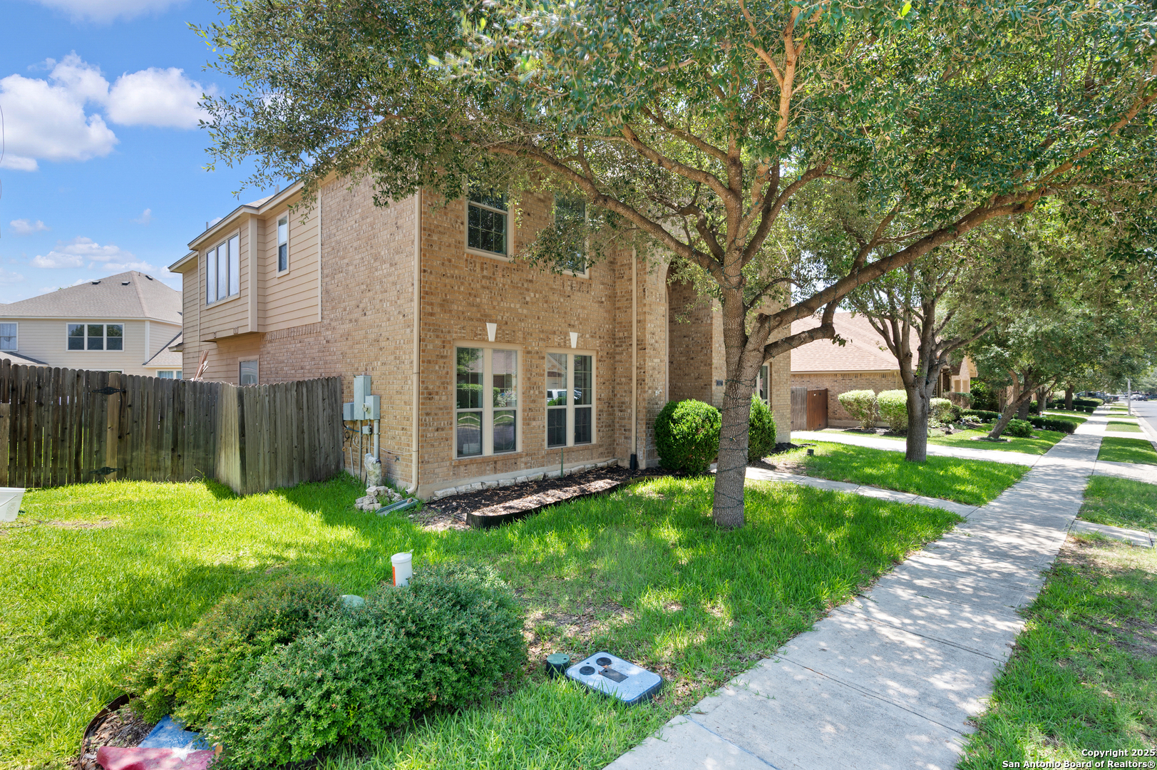 Property Photo: 3027 Hidden Meadow TX 78155