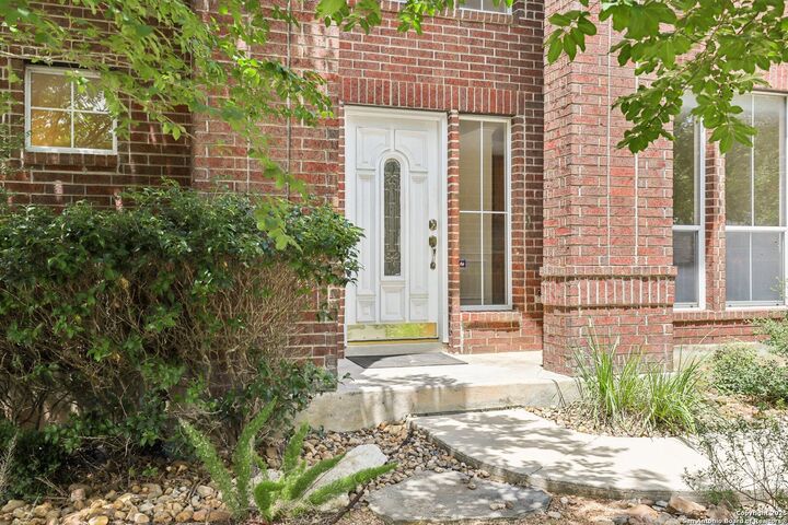 Property Photo:  1604 Santa Fe Trail  TX 78232 