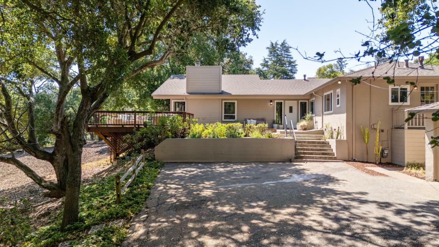 Property Photo: 10605 Berkshire Drive CA 94024