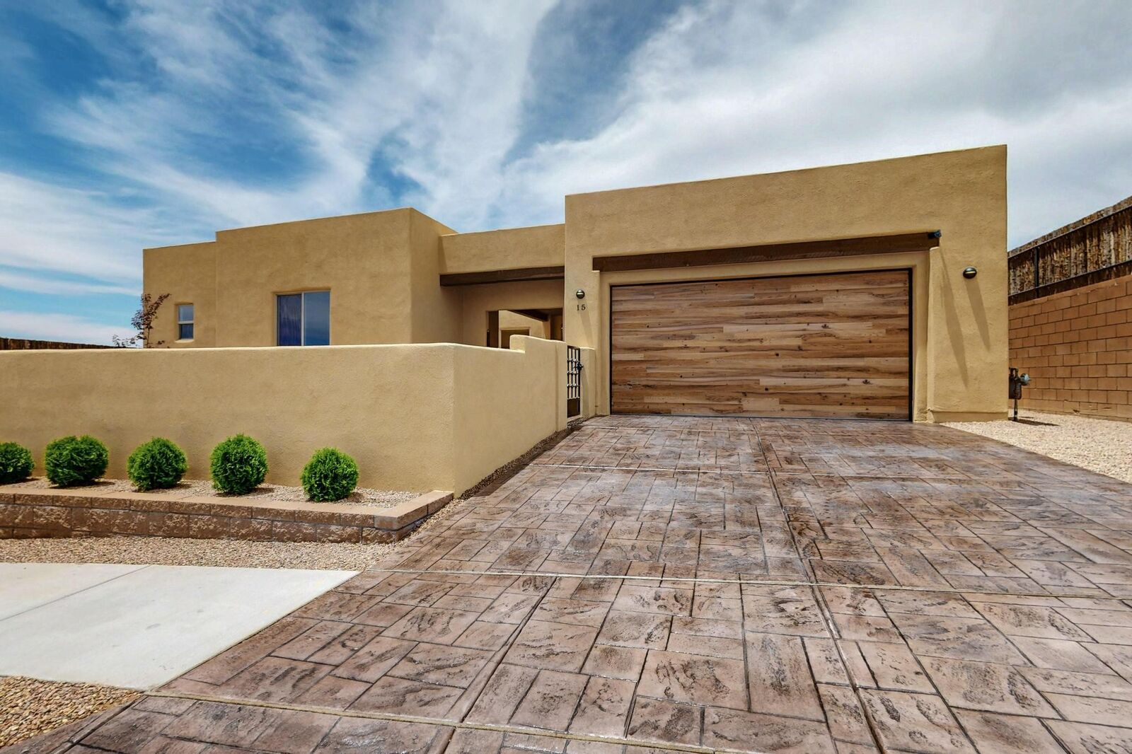 Property Photo:  15 La Pradera  NM 87508 