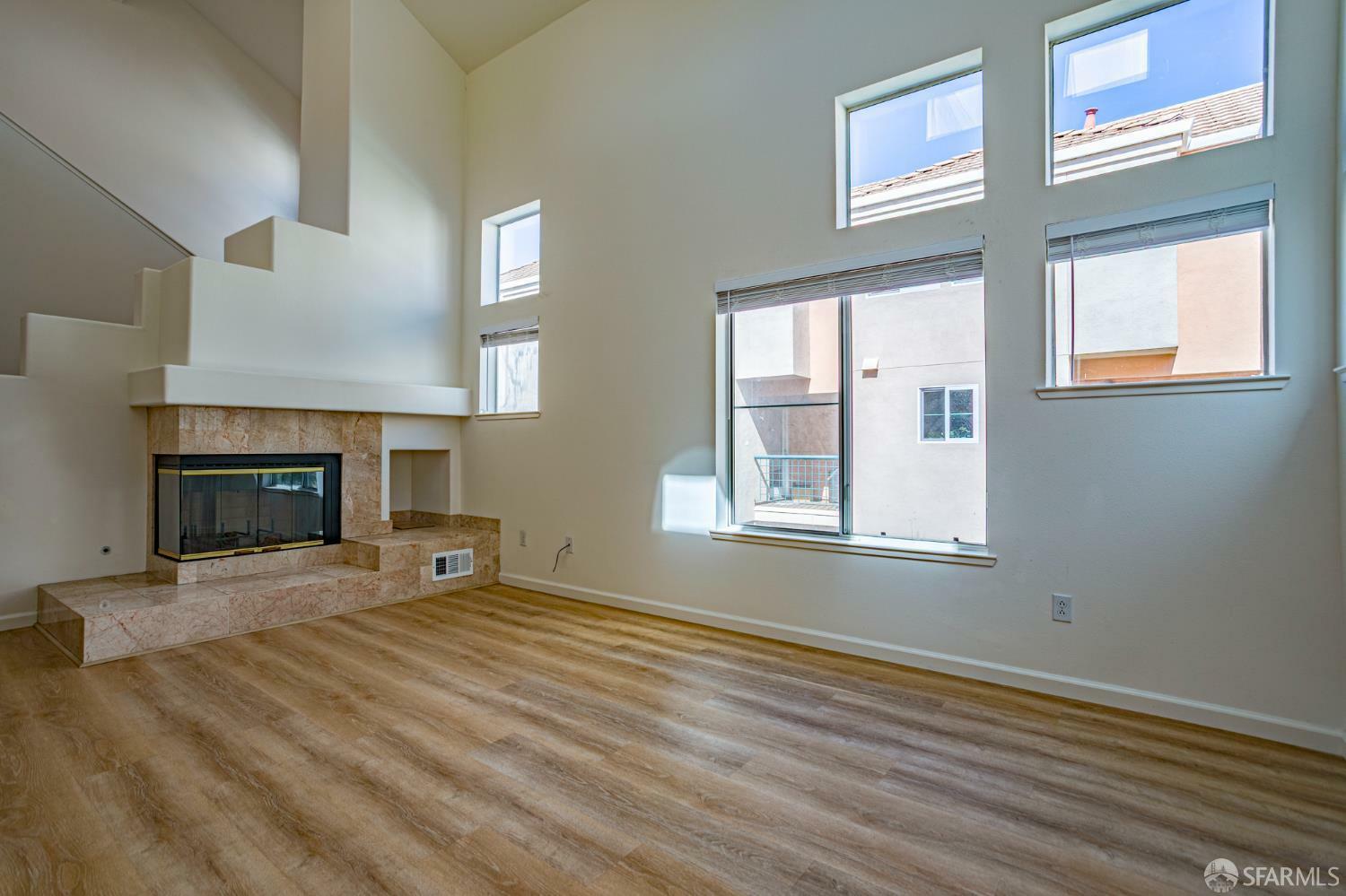 Property Photo: 981 Asilomar Terrace 1 CA 94086