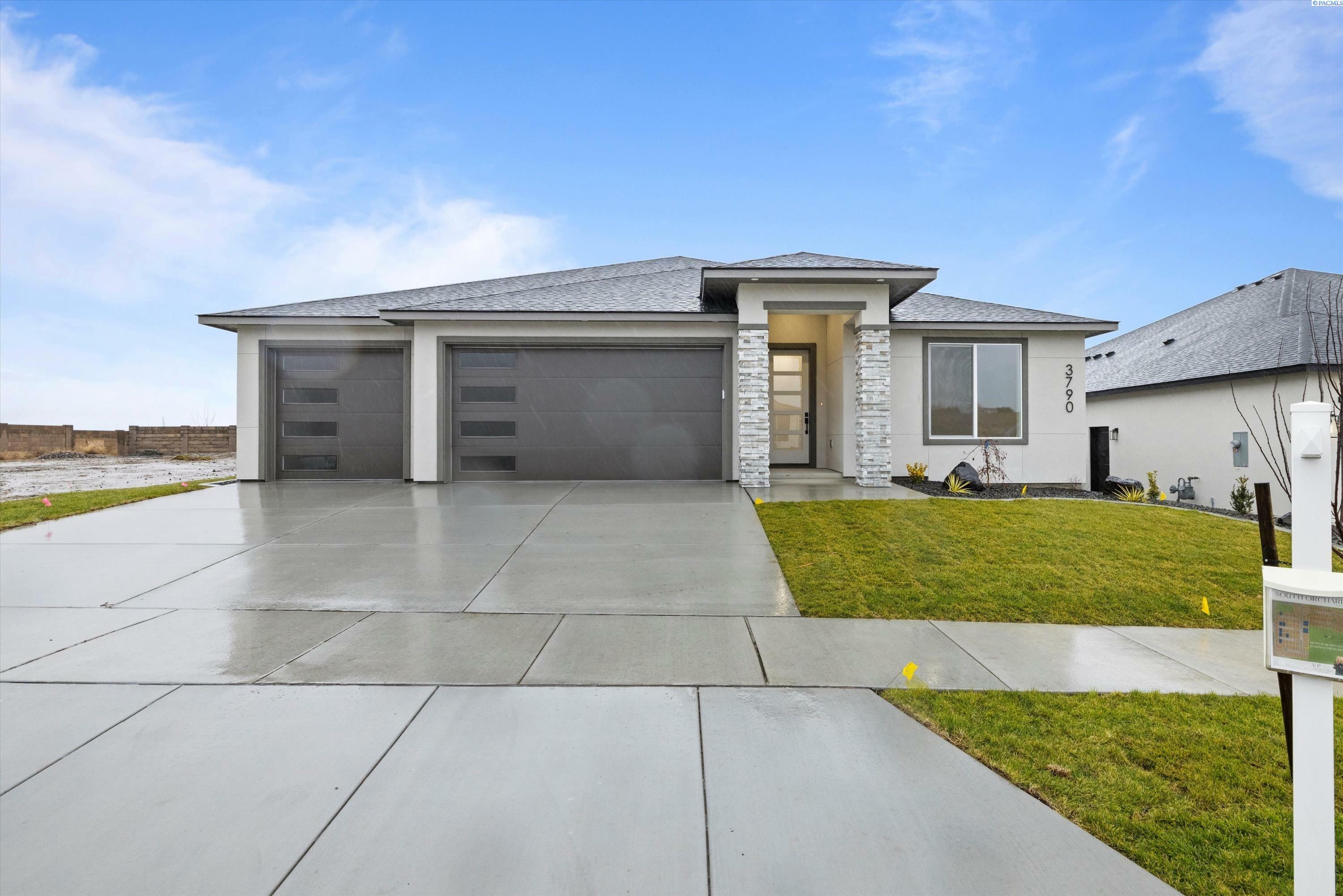 Property Photo: 3746 Scout WA 99352