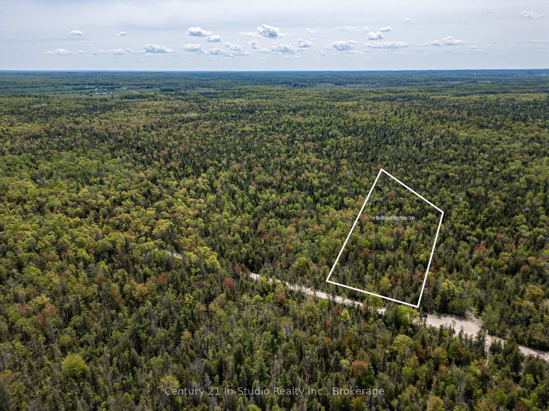 Photo de la propriété:  Lot 13 Boat Lake Road  ON N0H 2T0 