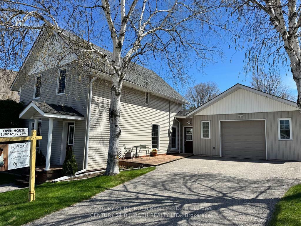 Photo de la propriété: 17 Peel Street ON L9M 1A5