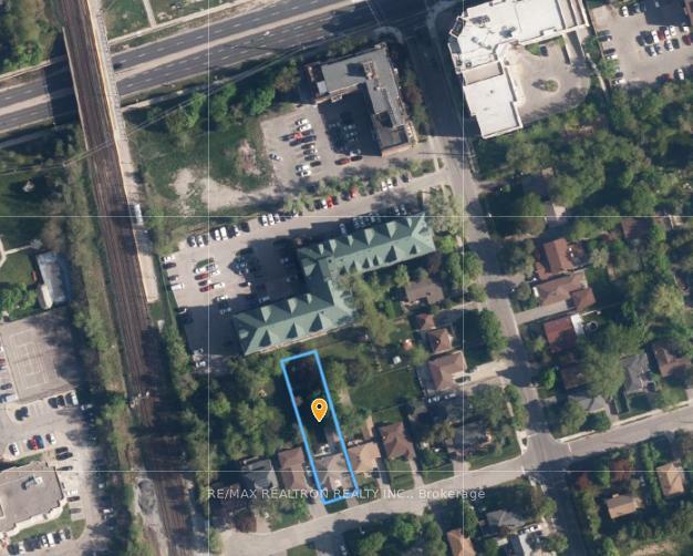 Property Photo: 245 Elmwood Avenue ON L4C 1L3