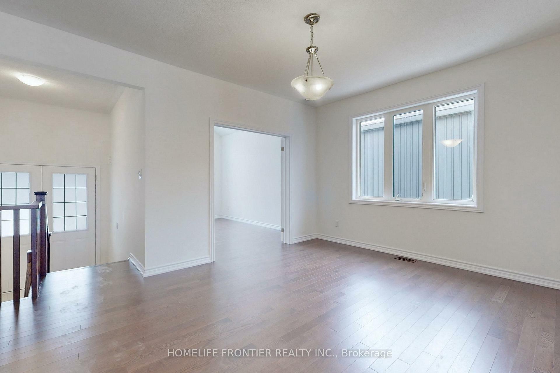 Property Photo: 364 Ramblewood Drive ON L9Z 0L5