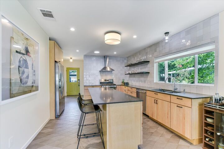 Property Photo:  3004 Breeze Terrace  TX 78722 