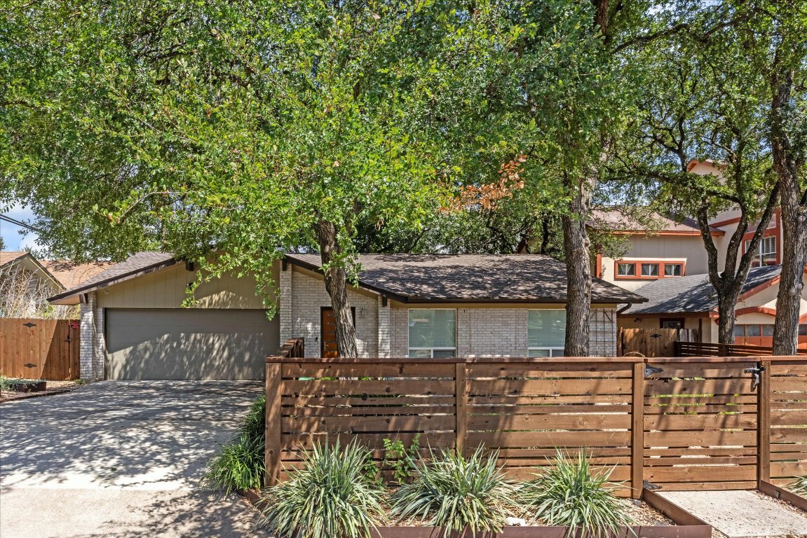 Property Photo: 8101 Ceberry Drive TX 78759