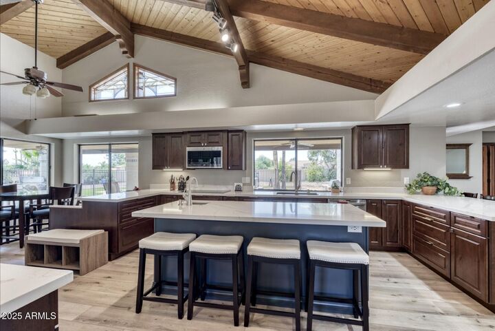Property Photo: 13220 N 80th Place AZ 85260