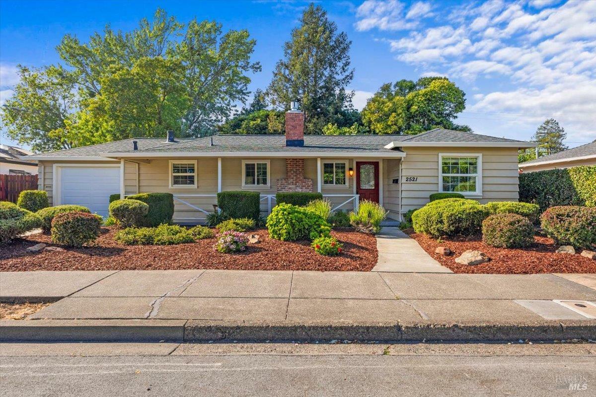 Property Photo: 2521 Valley Center Drive CA 95405