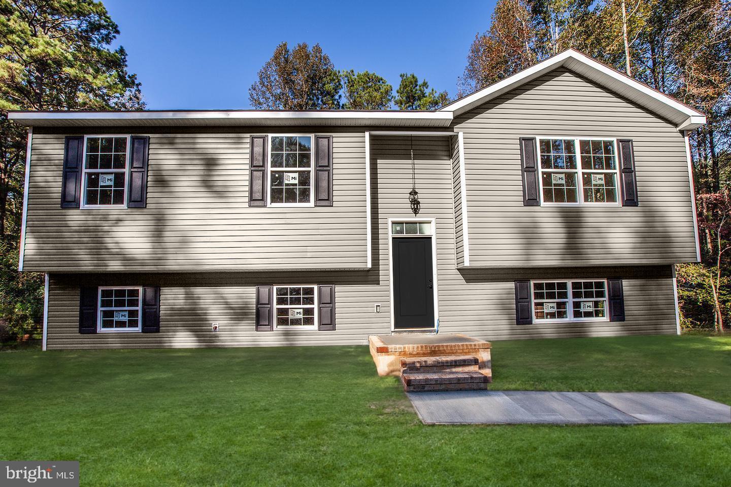 Property Photo: 880 Campers Lane VA 22546