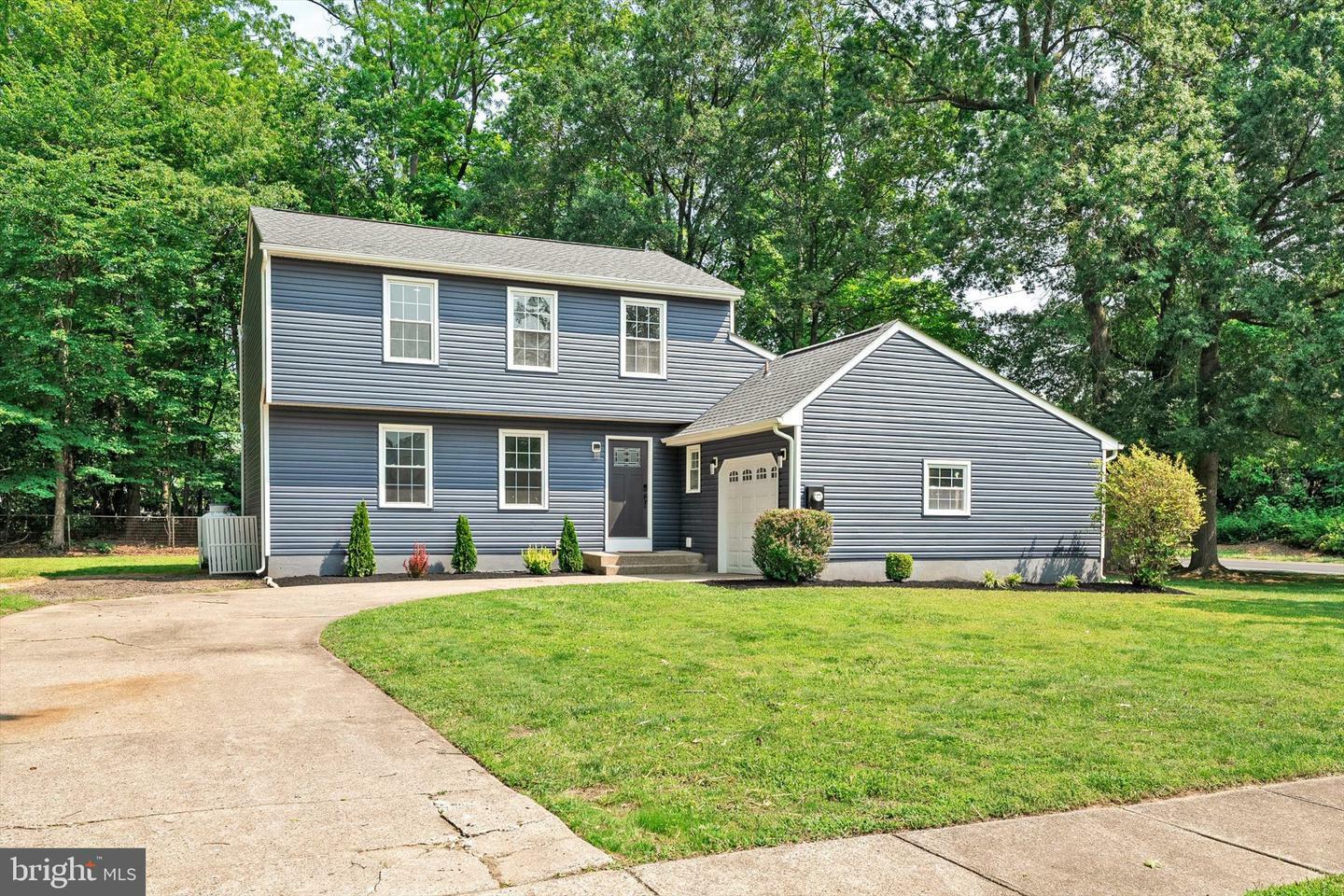 2 Tall Timber Lane  Burlington NJ 08016 photo