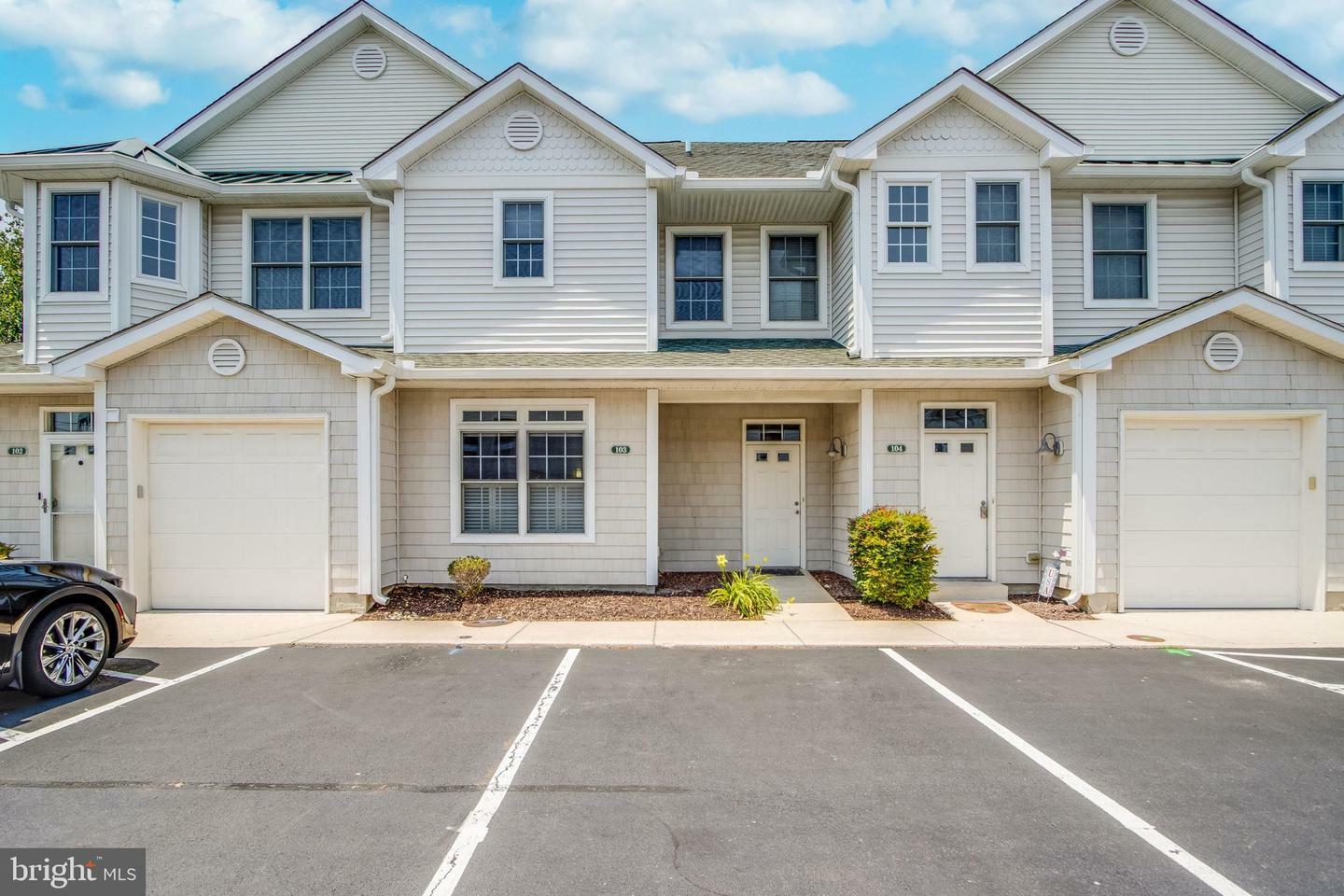 Property Photo: