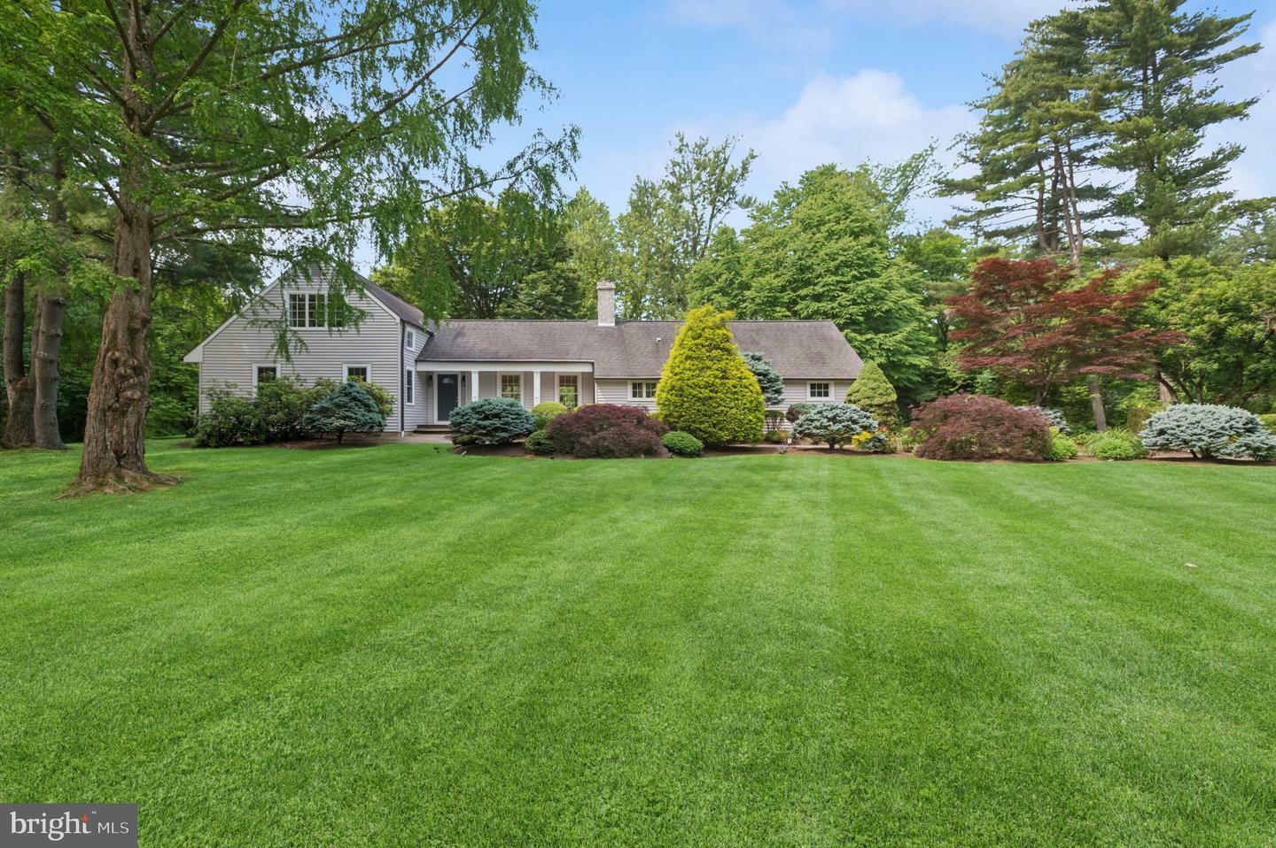 32 Gallup Road  Princeton NJ 08540 photo