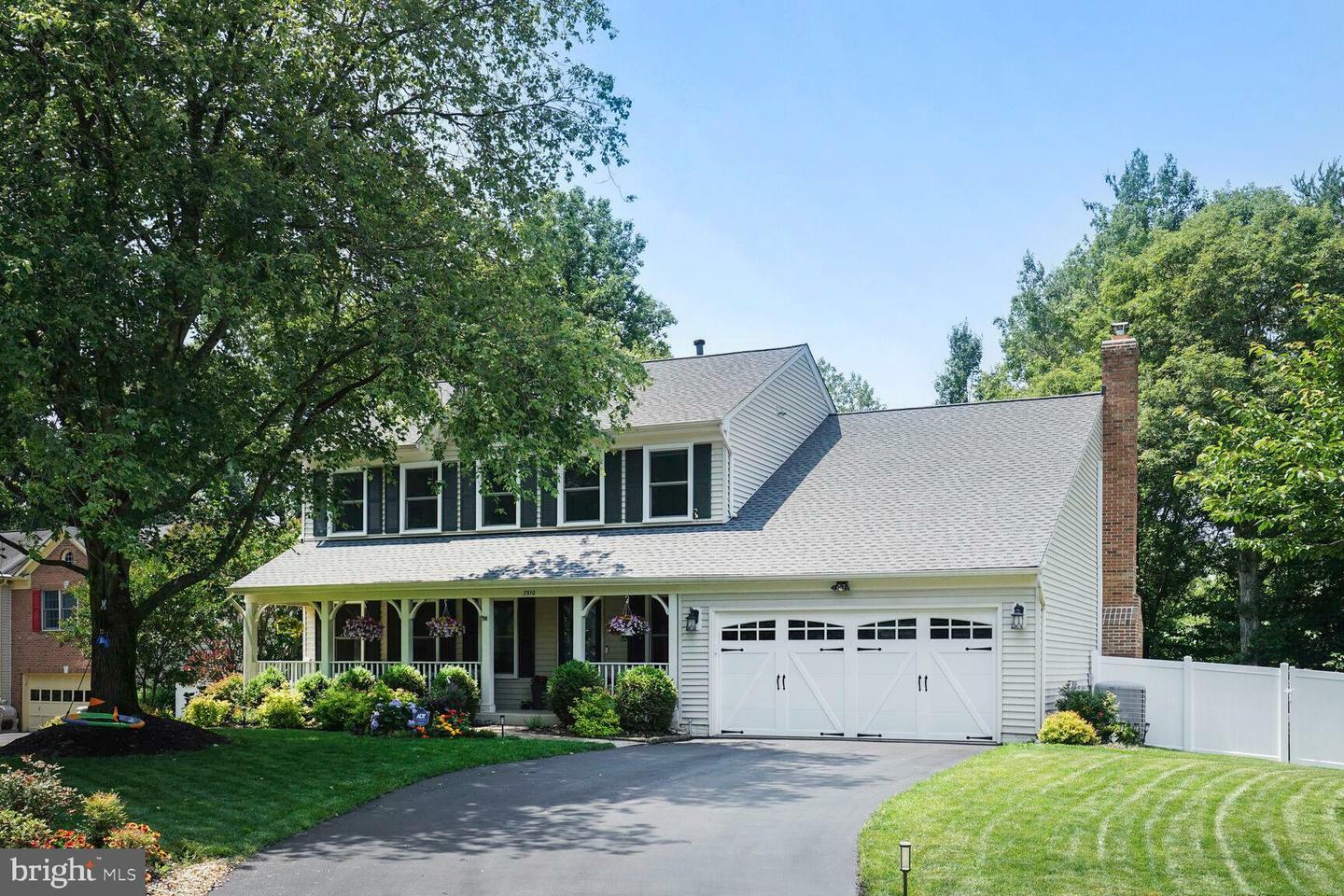 Property Photo: 7510 Mullingar Court VA 22153