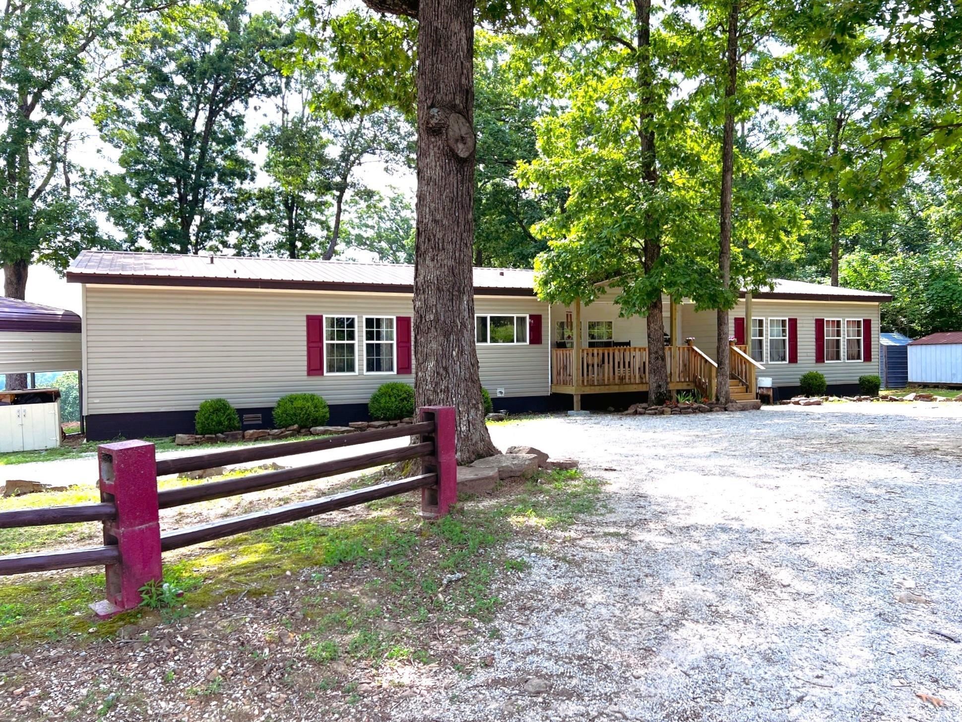 1852 Prince Loop  Mountain View AR 72560 photo