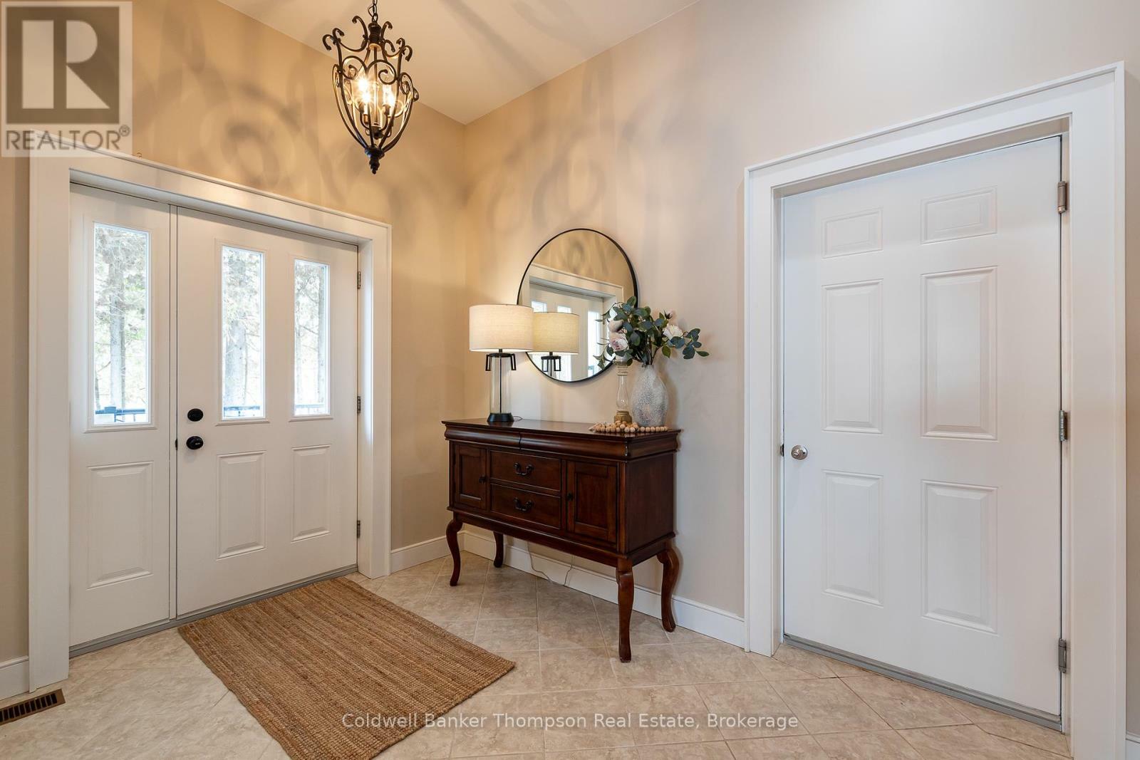 Property Photo:  150 Lighthouse Point Road  ON P1H 1Y7 