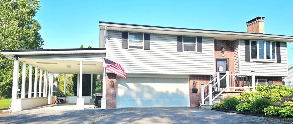 Property Photo: 611 Euclid Avenue PA 15904