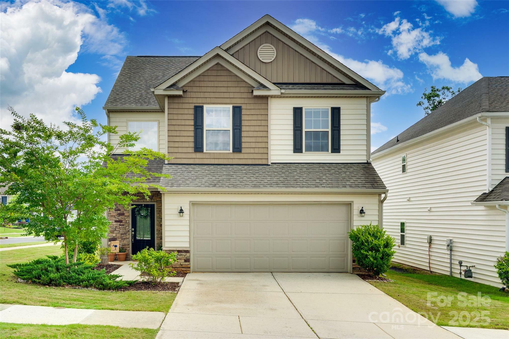Property Photo: 505 Silers Bald Drive SC 29715