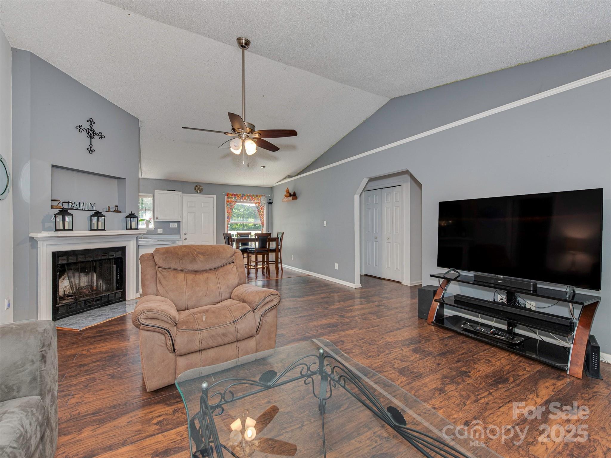 Property Photo: 7015 Ware Road NC 28212
