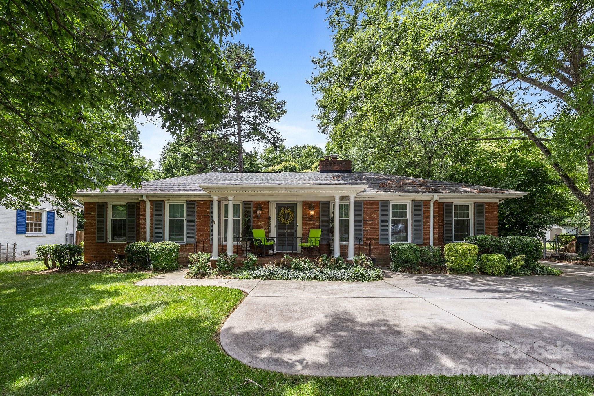 5640 Sharon Road  Charlotte NC 28210 photo
