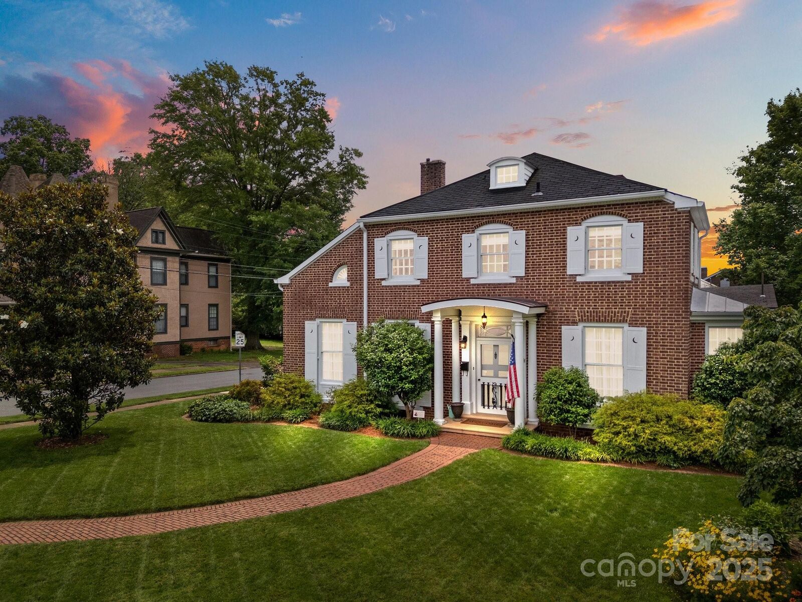Property Photo:  603 S Fulton Street  NC 28144
