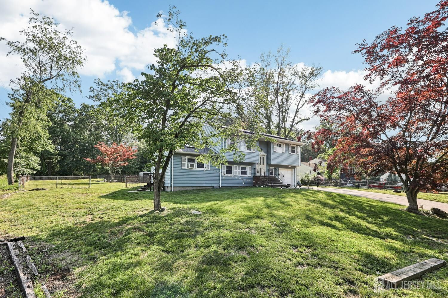 Property Photo:  16 Kerschner Lane  NJ 08816 