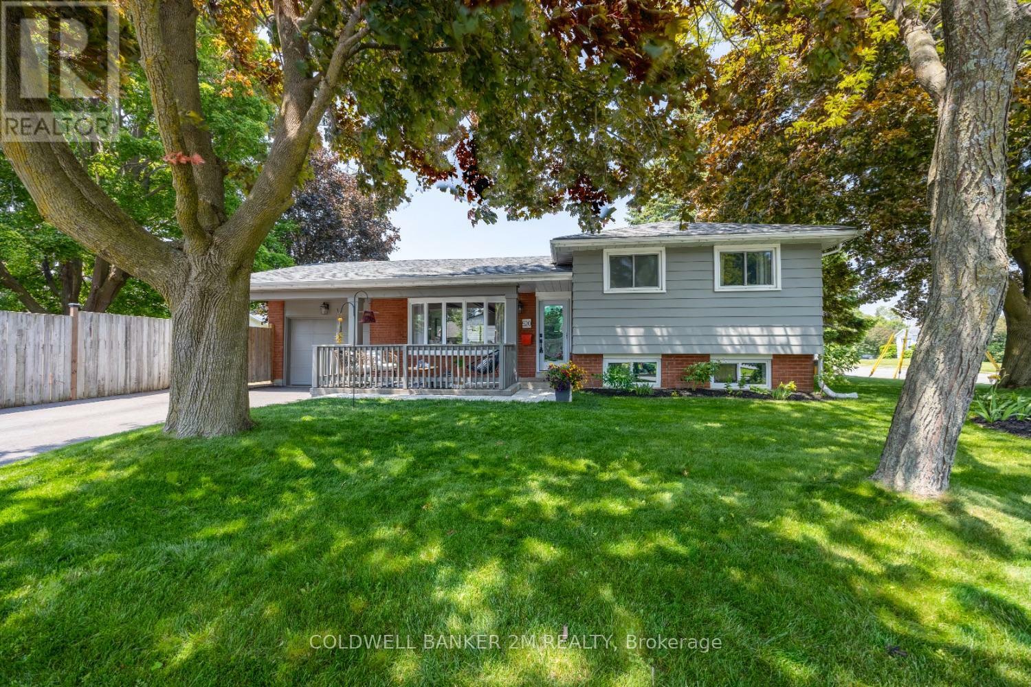 520 Carlisle Street  Cobourg ON K9A 1X4 photo