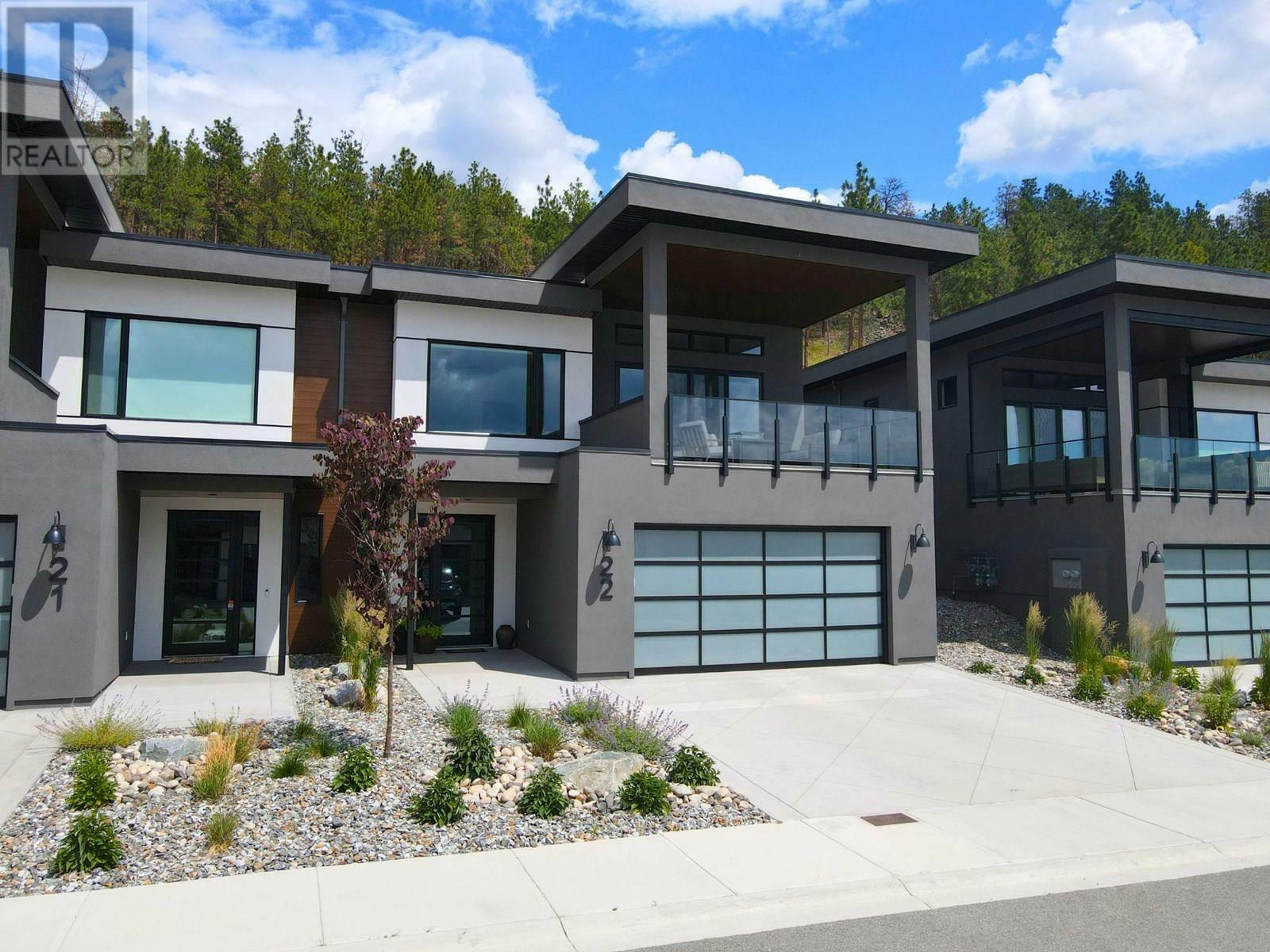 Property Photo: 9201 Okanagan Centre Road West 22 BC V4V 0B8