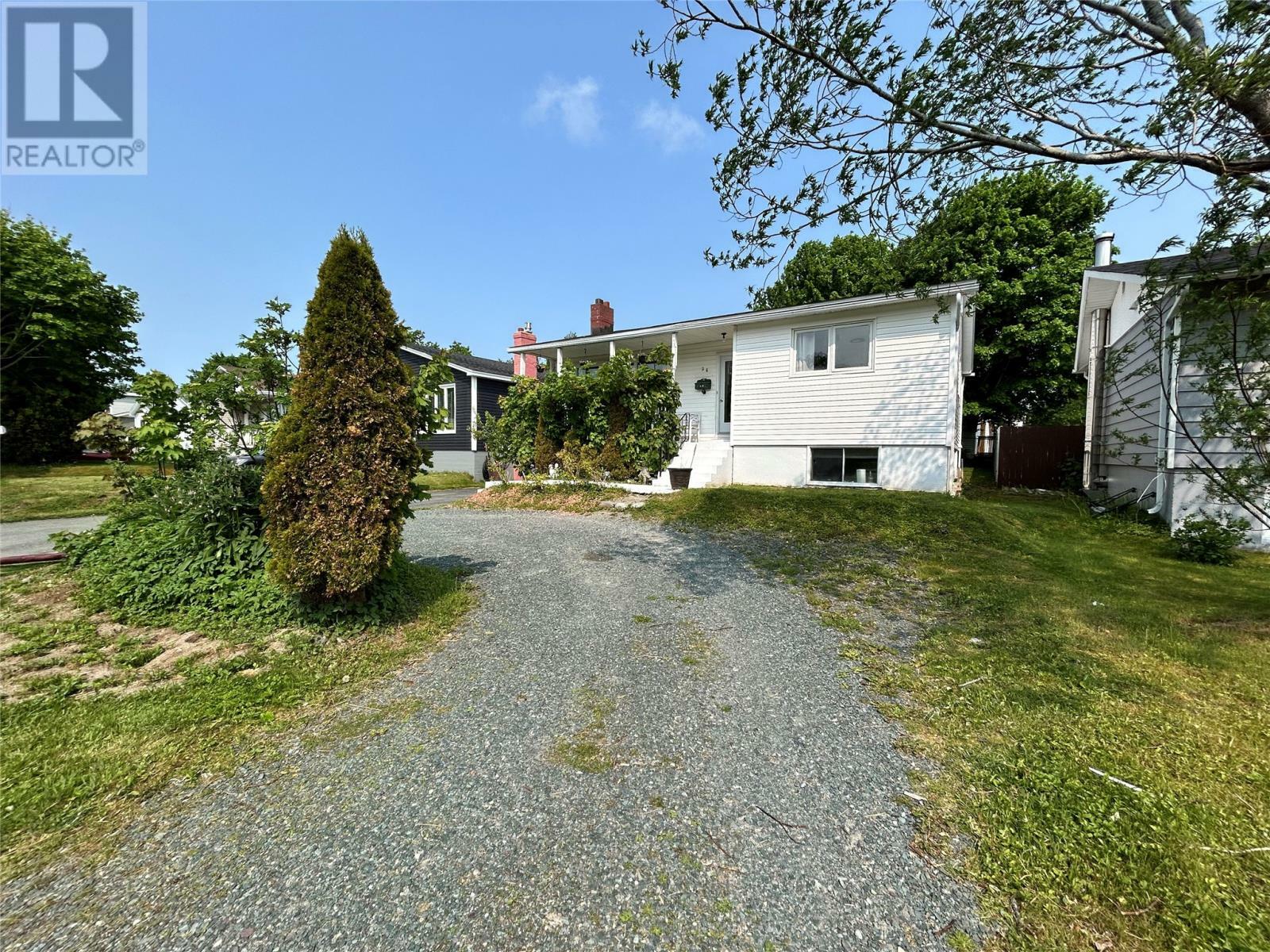 Photo de la propriété: 26 Smallwood Drive NL A1M 1A9