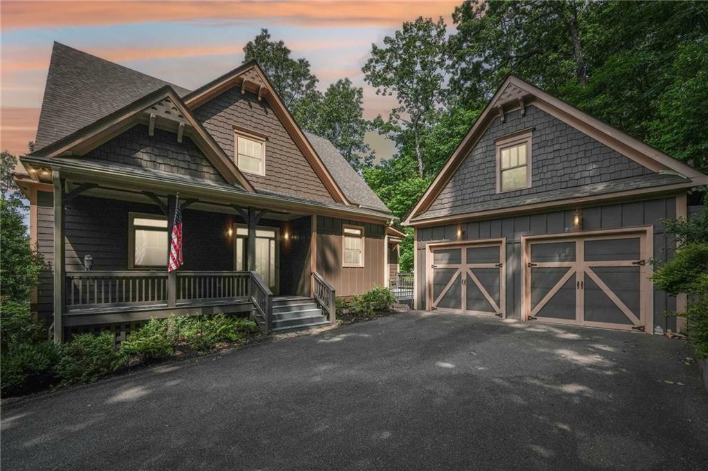 Property Photo: 842 Columbine Drive GA 30143