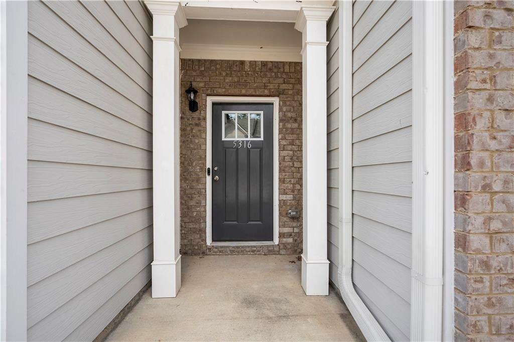 Property Photo: 5316 Radford Loop GA 30213