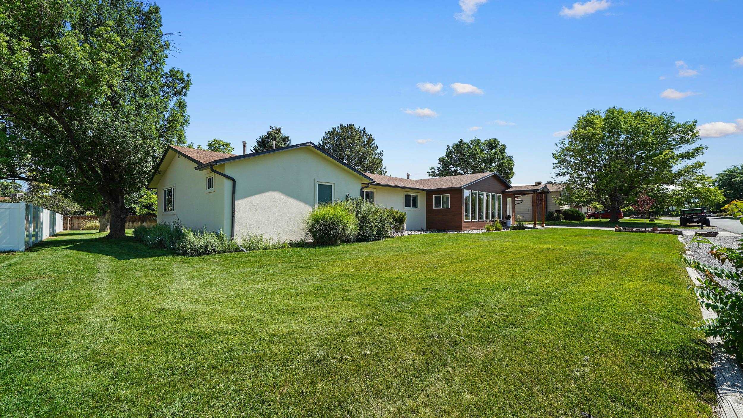 Property Photo: 2230 Kingston Road CO 81507