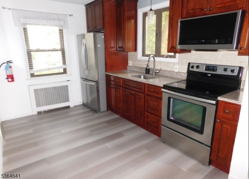 Property Photo:  16 Leystra Ln  NJ 07470 