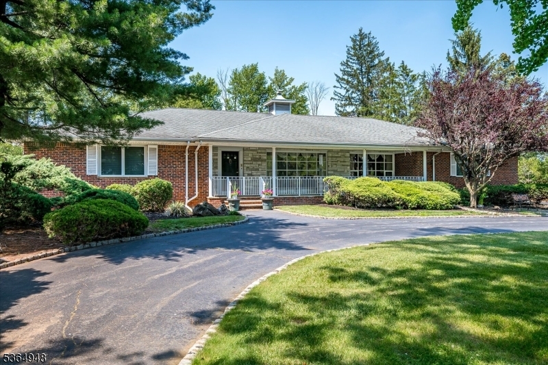 Property Photo: 75 Stratford Dr NJ 07067