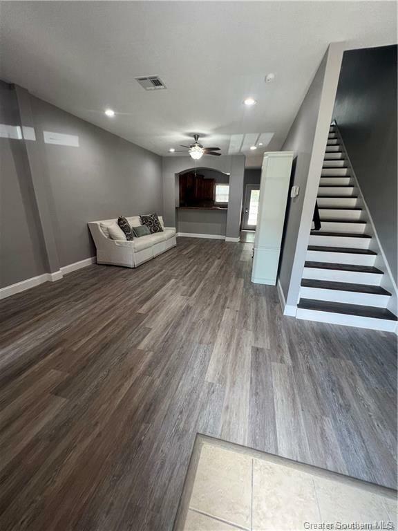 Property Photo: 4400 Brown Street F LA 70607